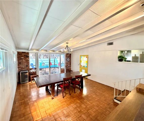 2925 Knoxville, Long Beach, CA 90815