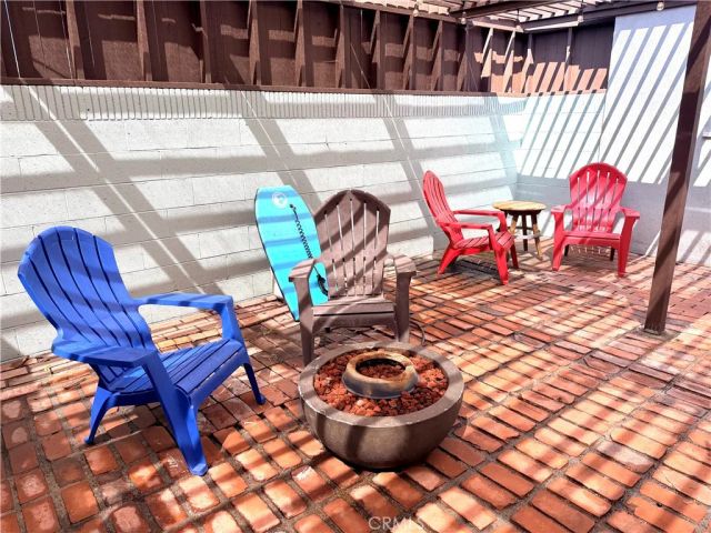 2925 Knoxville, Long Beach, CA 90815