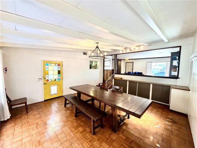 2925 Knoxville, Long Beach, CA 90815