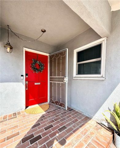 2925 Knoxville, Long Beach, CA 90815