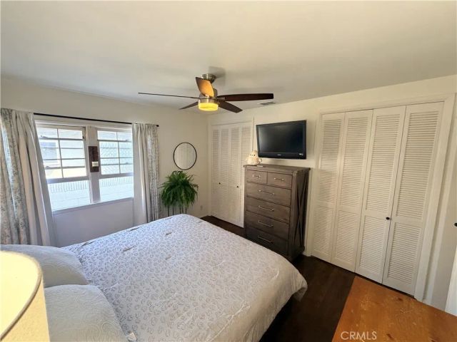 2925 Knoxville, Long Beach, CA 90815