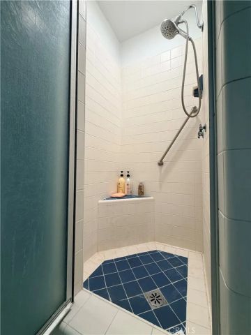 2925 Knoxville, Long Beach, CA 90815