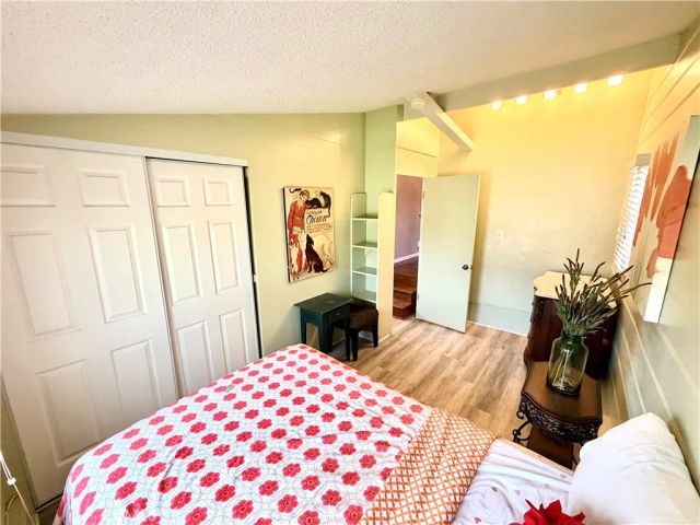 2925 Knoxville, Long Beach, CA 90815