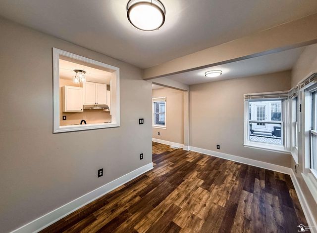 15593 Thomas Avenue, Allen Park, MI 48101