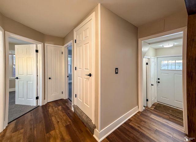 15593 Thomas Avenue, Allen Park, MI 48101