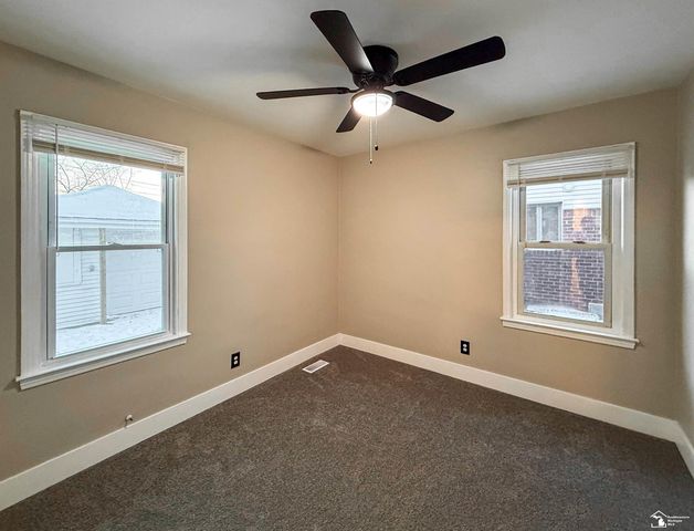 15593 Thomas Avenue, Allen Park, MI 48101