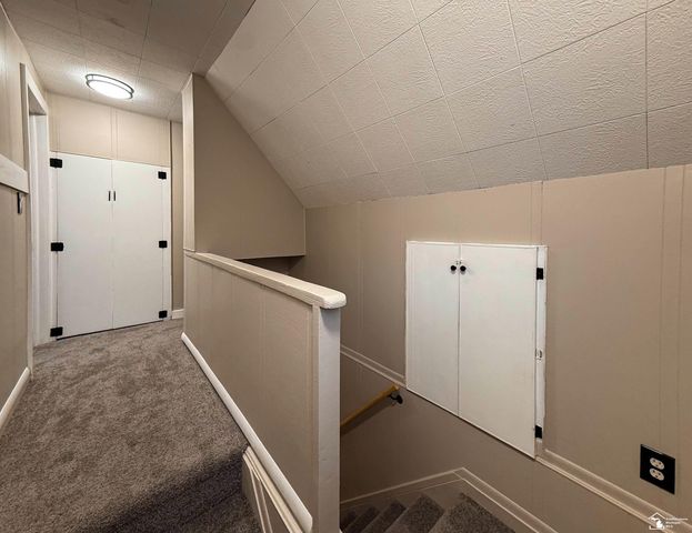 15593 Thomas Avenue, Allen Park, MI 48101