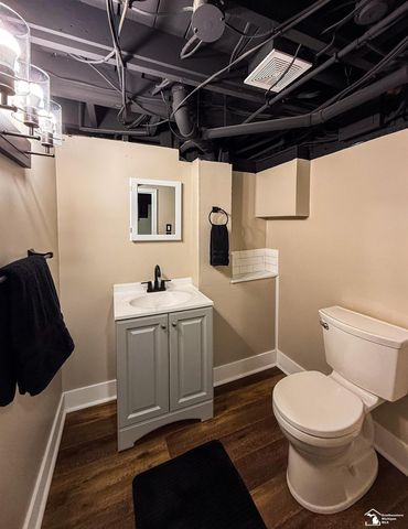 15593 Thomas Avenue, Allen Park, MI 48101