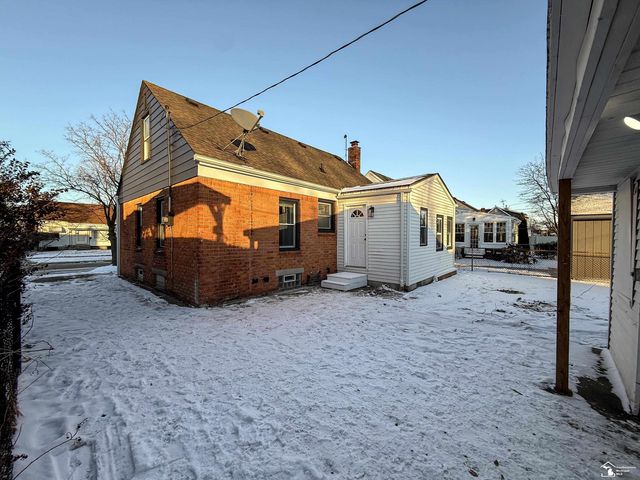 15593 Thomas Avenue, Allen Park, MI 48101