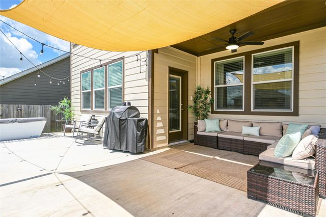 163 Longstraw DR, Buda, TX 78610