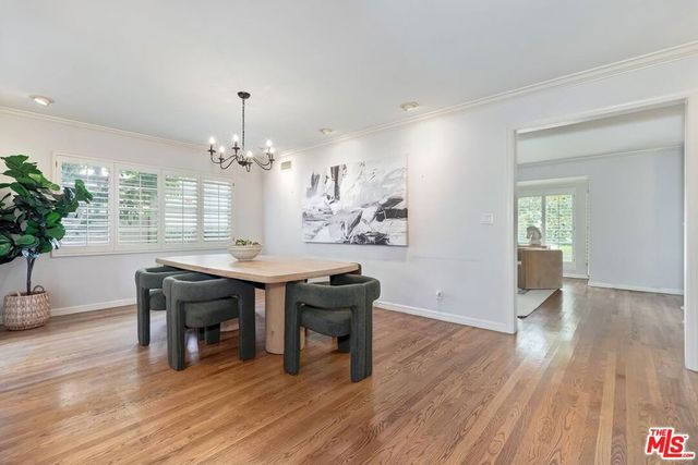 169 S Gretna Green Way, Los Angeles, CA 90049