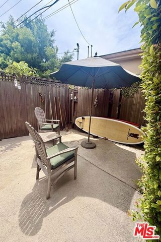 169 S Gretna Green Way, Los Angeles, CA 90049