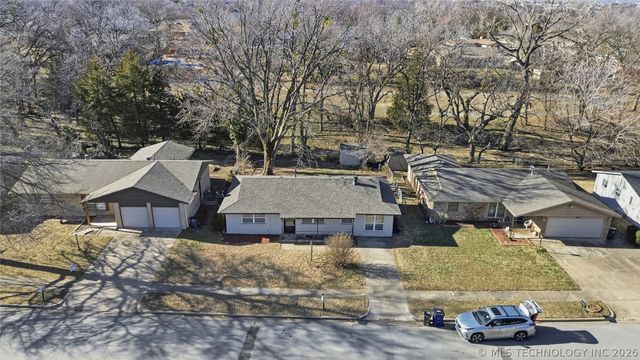 5662 S 85th East Avenue, Tulsa, OK 74145