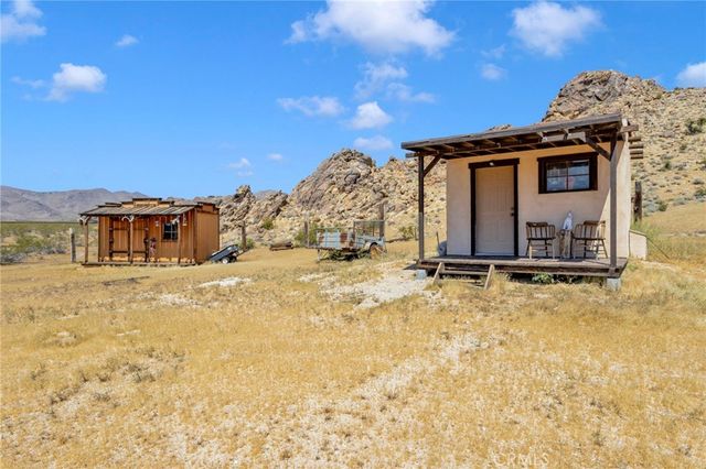 31542 Spinel, Lucerne Valley, CA 92356