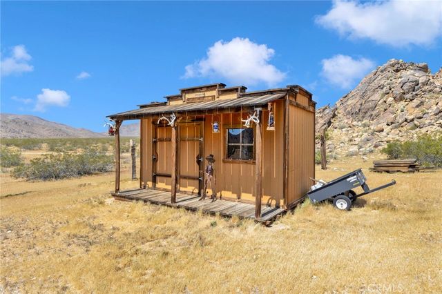 31542 Spinel, Lucerne Valley, CA 92356