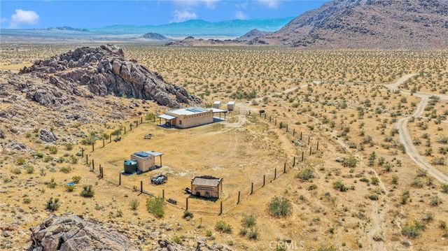 31542 Spinel, Lucerne Valley, CA 92356