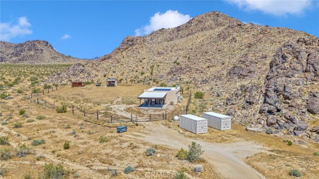31542 Spinel, Lucerne Valley, CA 92356