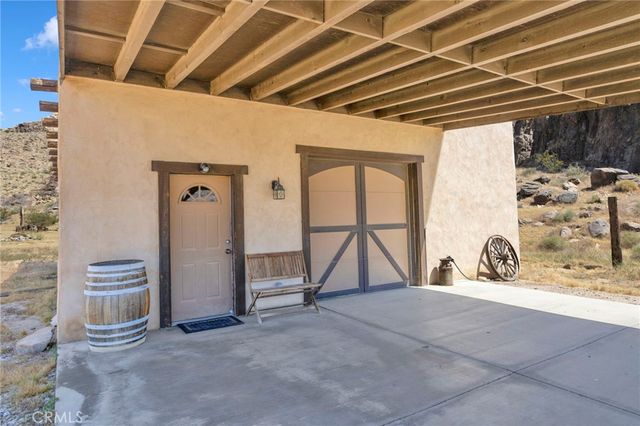 31542 Spinel, Lucerne Valley, CA 92356