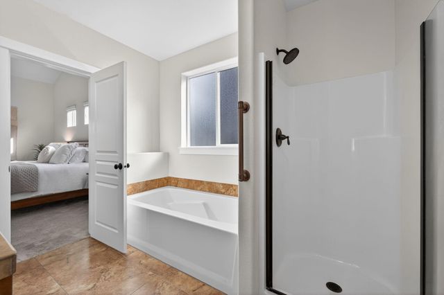 19744 SW Aspen Ridge Drive, Bend, OR 97702