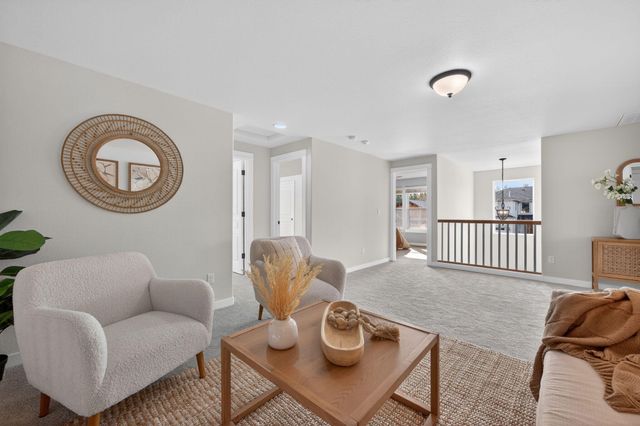 19744 SW Aspen Ridge Drive, Bend, OR 97702