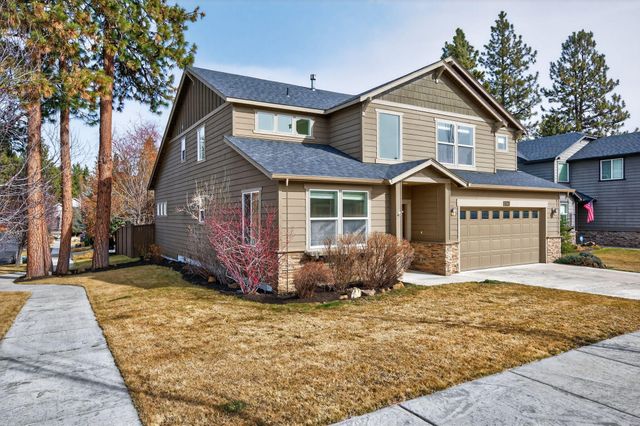 19744 SW Aspen Ridge Drive, Bend, OR 97702