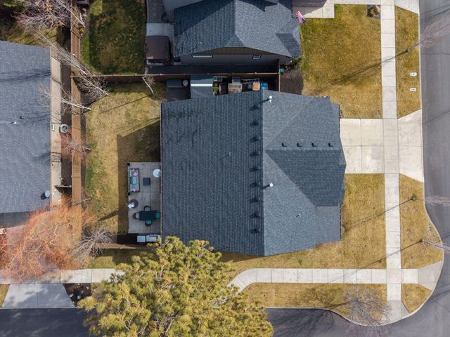 19744 SW Aspen Ridge Drive, Bend, OR 97702