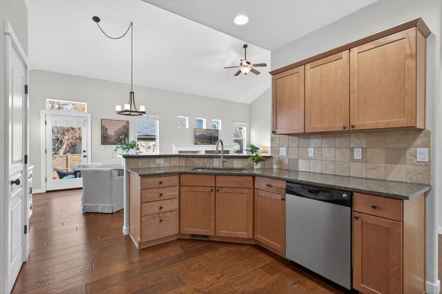 19744 SW Aspen Ridge Drive, Bend, OR 97702