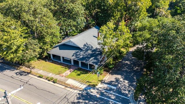 608 Main St., Conway, SC 29526