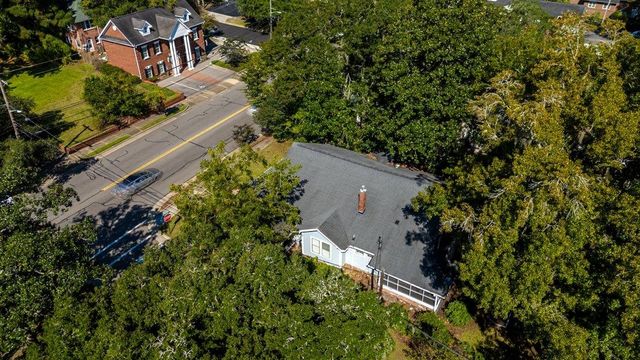 608 Main St., Conway, SC 29526