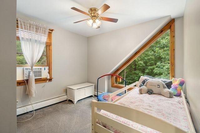 115 River Rd, Rutland, MA 01543