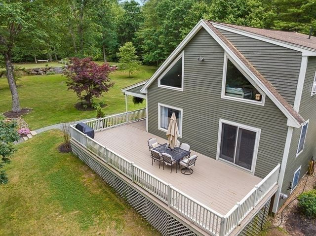 115 River Rd, Rutland, MA 01543