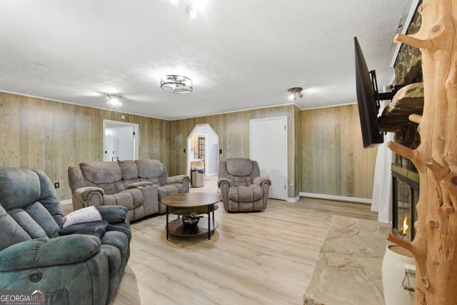 4671 Laurel Lodge Road, Clarkesville, GA 30523