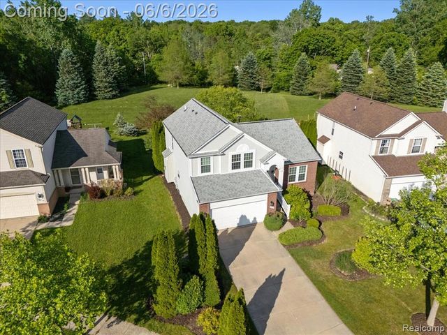 989 Callaway Court, Howell, MI 48843