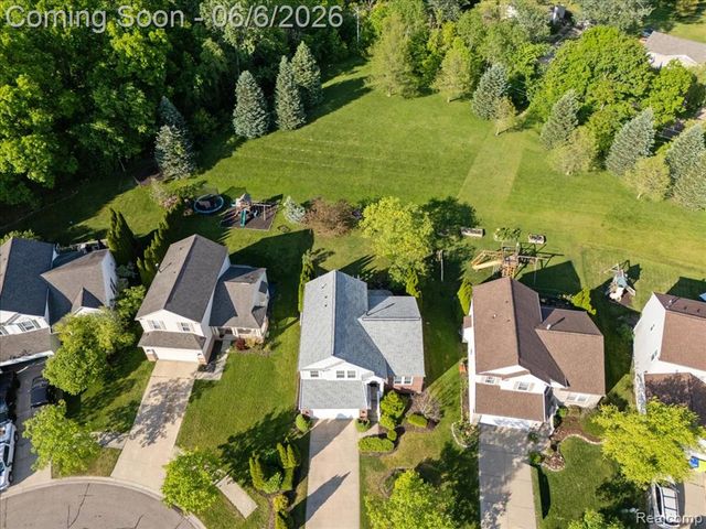 989 Callaway Court, Howell, MI 48843