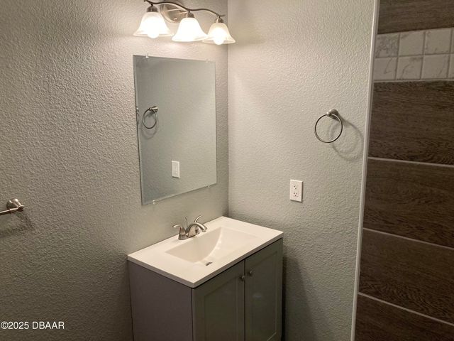 2129 Lime Tree Drive, Edgewater, FL 32141