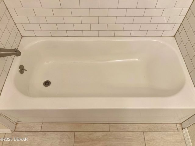 2129 Lime Tree Drive, Edgewater, FL 32141