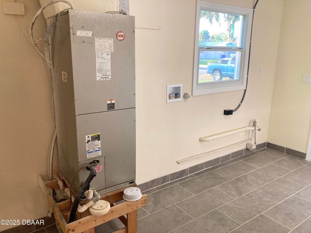 2129 Lime Tree Drive, Edgewater, FL 32141