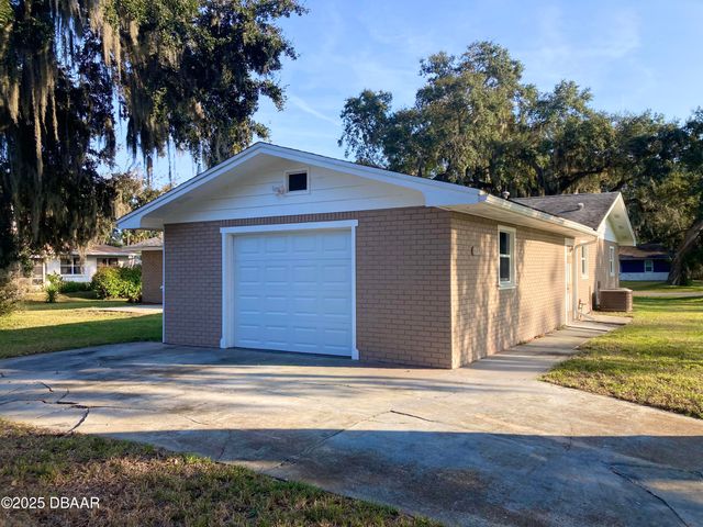 2129 Lime Tree Drive, Edgewater, FL 32141