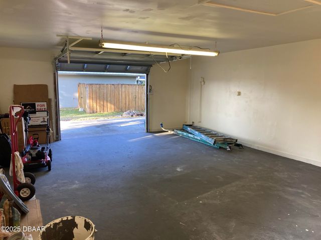 2129 Lime Tree Drive, Edgewater, FL 32141