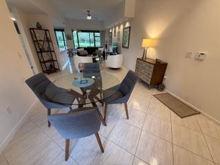 7472 LA PAZ Boulevard 102, Boca Raton, FL 33433