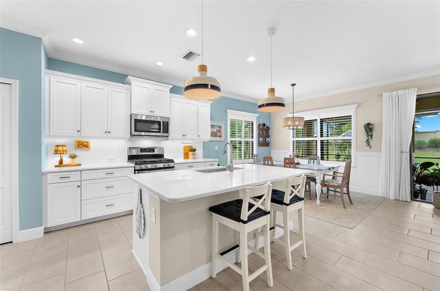 208 CAPRIANA COURT, Nokomis, FL 34275