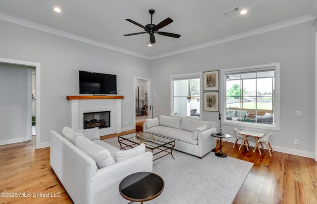 423 Pilot Circle, Brandon, MS 39047