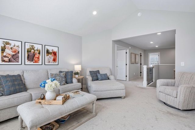 4685 Garland Lane N, Plymouth, MN 55446