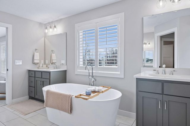 4685 Garland Lane N, Plymouth, MN 55446