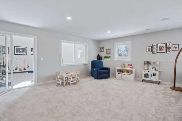 4685 Garland Lane N, Plymouth, MN 55446