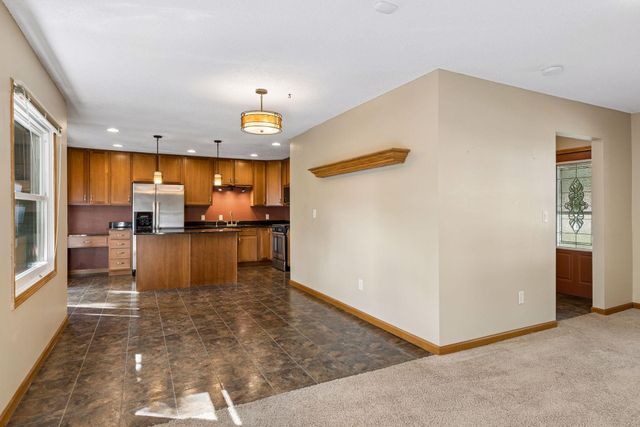 7817 73rd Street S, Cottage Grove, MN 55016