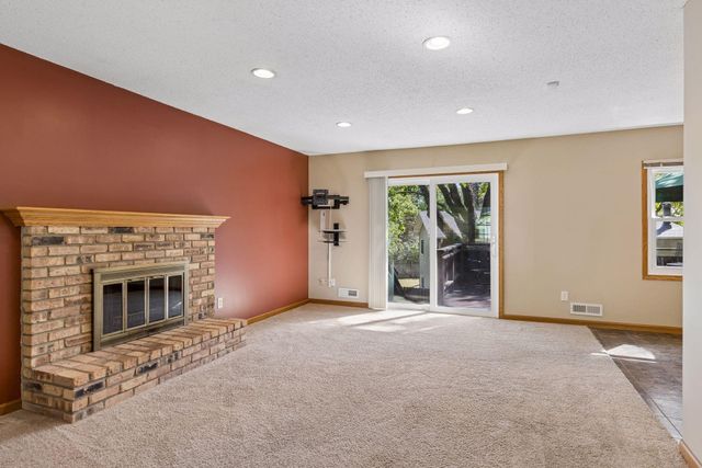 7817 73rd Street S, Cottage Grove, MN 55016