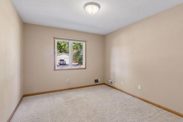 7817 73rd Street S, Cottage Grove, MN 55016