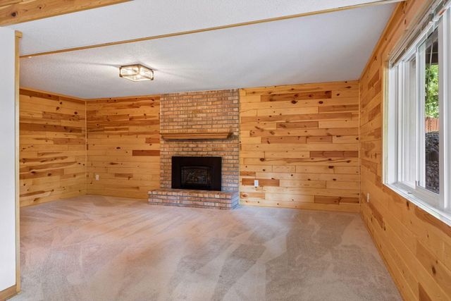 7817 73rd Street S, Cottage Grove, MN 55016