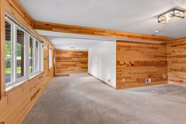 7817 73rd Street S, Cottage Grove, MN 55016